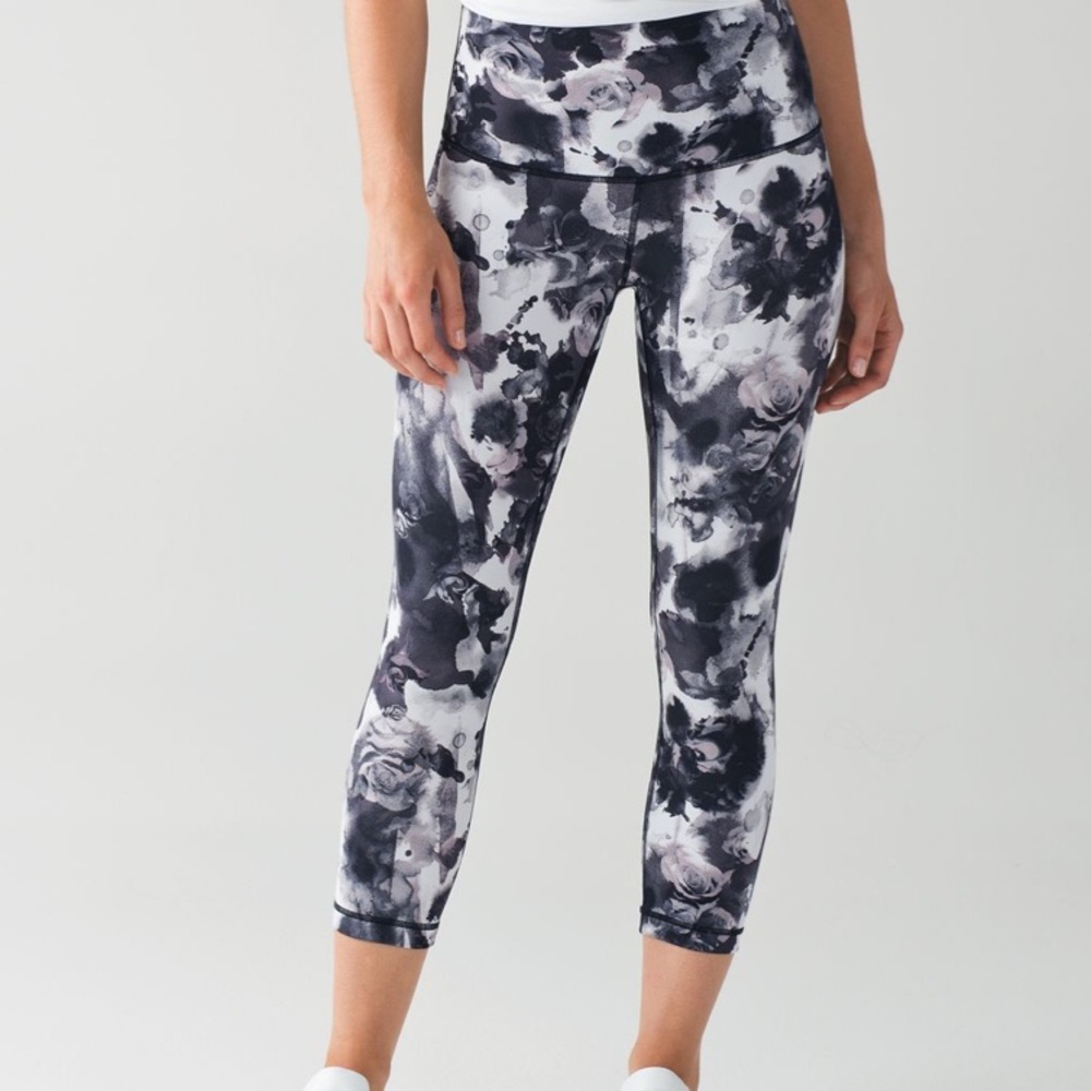 Lululemon Wunder Under Crop Hi-Rise Obscurred Black & White Dusty Mauve Leggings
